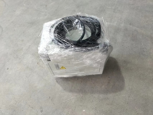 Mola automática que faz a máquina, fio da came do CNC que forma a máquina com o fio giratório