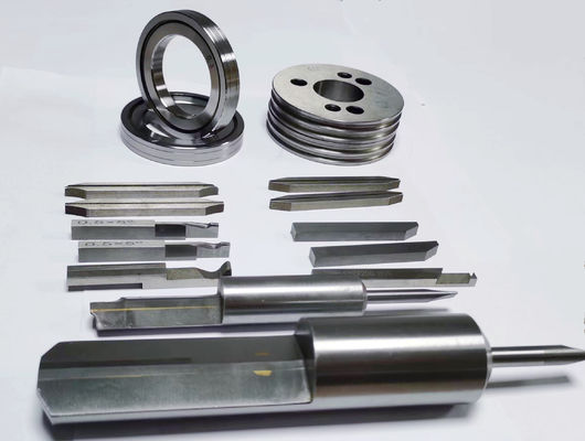 Mola sem eixos do CNC que faz a máquina, 12 machados prendem a formação da máquina