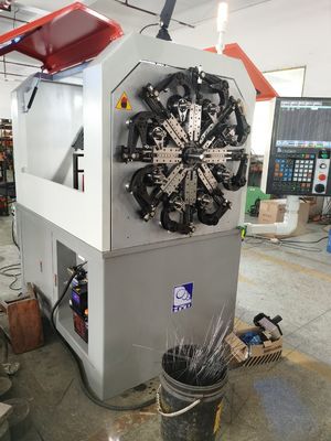 Máquina de Molas CNC de 5 Eixos com Motor Japonês para Formar Molas por Rotação de Fio